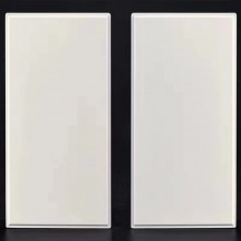 廠家生產(chǎn)高晶板負離子藻鈣板防潮硅鈣板防火硅晶板吸音石膏天花板